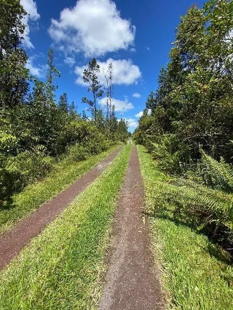Road 6, Mountain View, HI 96760