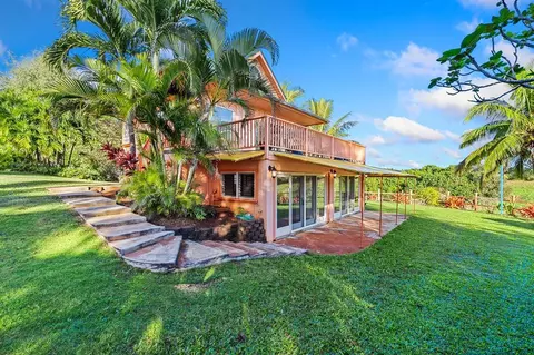 4-4940 Kuhio Hwy #A, Anahola, HI 96703