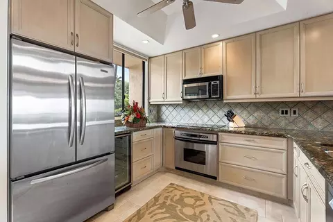 78-6920 Alii Dr #316, Kailua Kona, HI 96740