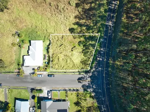 45-504 Palikekua St, Honokaa, HI 96727