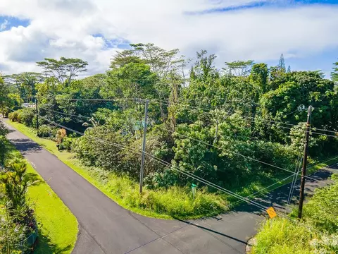 Maikoiko St, Pahoa, HI 96778