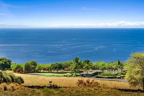 81-6548 Mamaka Pl, Kealakekua, HI 96750