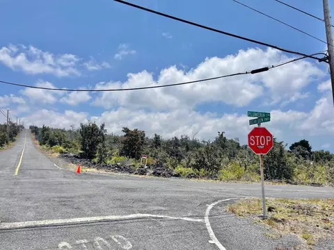 Plumeria Ln, Ocean View, HI 96737