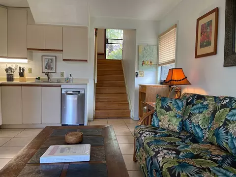 95-788 Ninole Loop Rd #25, Naalehu, HI 96772