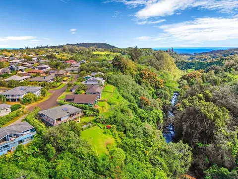 4365 Kuke St, Kilauea, HI 96754