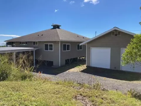 94-1918 Amepela Rd, Naalehu, HI 96772