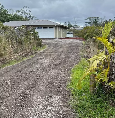 15-2064 30th Ave, Keaau, HI 96749