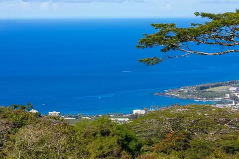 75-5641 Hienaloli Rd, Kailua-kona, HI 96725