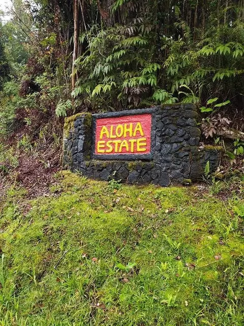 Mauna Loa Dr, Volcano, HI 96785