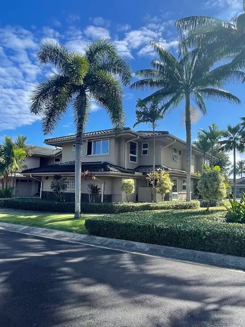 4100 Queen Emmas Dr #77, Princeville, HI 96722