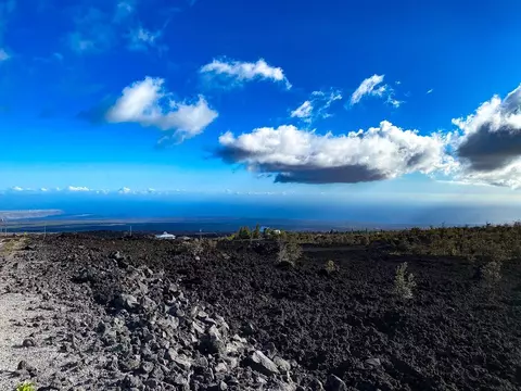 Pineapple Pkwy, Ocean View, HI 96737