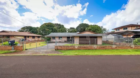 374 Hale Pl, Kapaa, HI 96746
