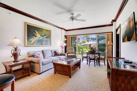 4-820 Kuhio Hwy #E104, Kapaa, HI 96746