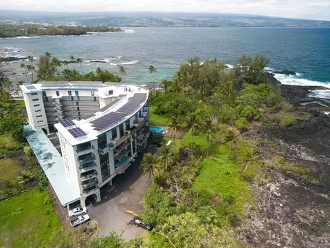 2405 Kalanianaole Ave #306, Hilo, HI 96720