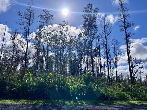 Azure Dr, Pahoa, HI 96778