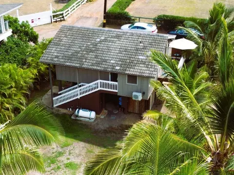 3564 Moloaa Rd #B, Kilauea, HI 96754