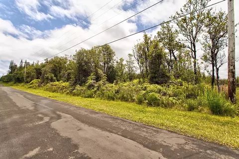 Pikake St, Mountain View, HI 96771