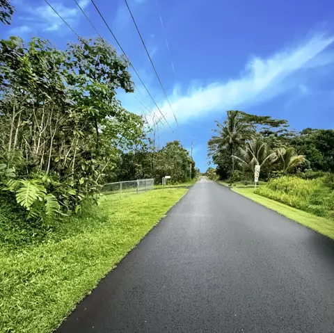 Malolo St, Pahoa, HI 96778