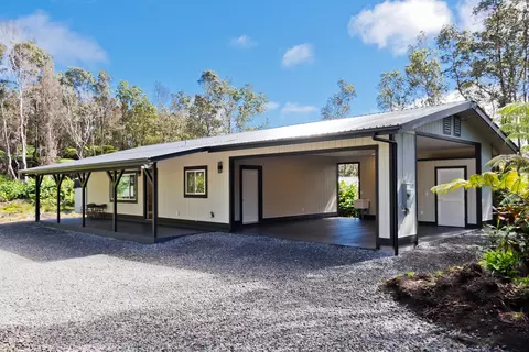 11-3806 8th St, Volcano, HI 96785