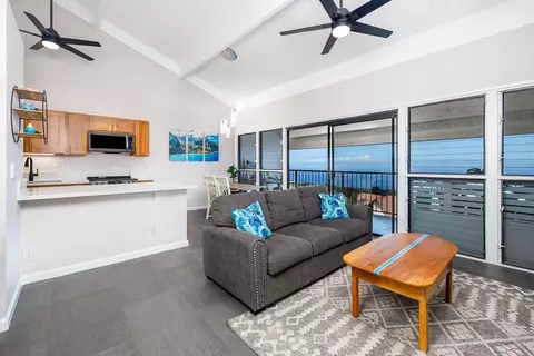 79-7199 Mamalahoa Hwy #D331, Holualoa, HI 96725