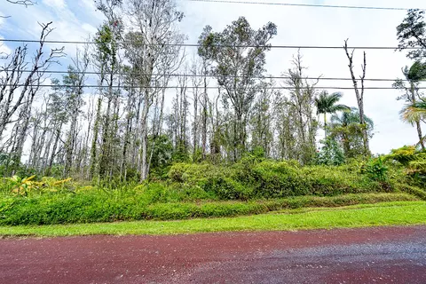 Azure Dr, Pahoa, HI 96778