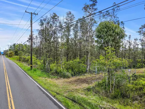 Road 8, Keaau, HI 96749