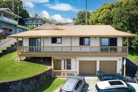 45-3405 Kukui St, Honokaa, HI 96727