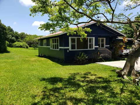 94-2044 S Point Rd, Naalehu, HI 96772