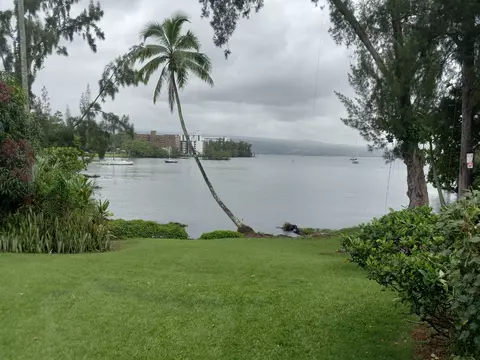 355 Kalanianaole Ave #128, Hilo, HI 96720