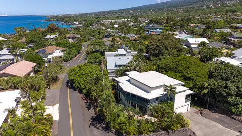 77-121 Queen Kalama Ave, Kailua Kona, HI 96740