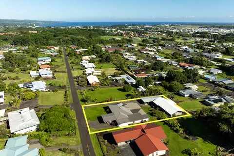 127 Kanoelani St #1, Hilo, HI 96720