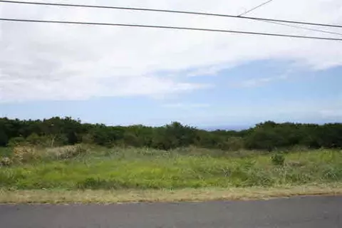 Wakea Ave, Naalehu, HI 96772
