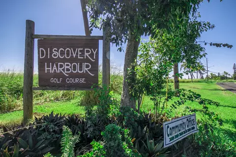Kaulua St, Naalehu, HI 96772