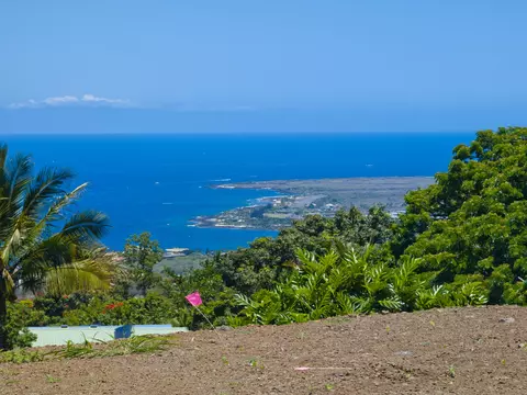 76-809 Hualalai Rd, Kailua Kona, HI 96740
