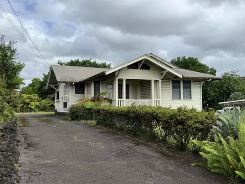 88 Iwalani St, Hilo, HI 96720