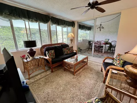 360 Kauila St #309, Hilo, HI 96720