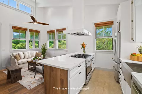 4271 Umiumi Rd, Kalaheo, HI 96741
