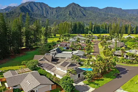 4591 Emmalani Dr, Princeville, HI 96722