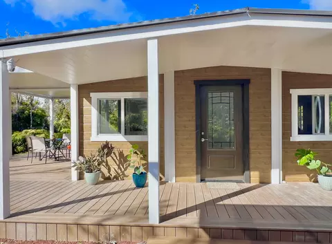 31 Anuhea St, Volcano, HI 96785