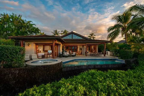 72-143 Pakui St, Kailua Kona, HI 96740