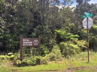 Pa Alii St, Volcano, HI 96785