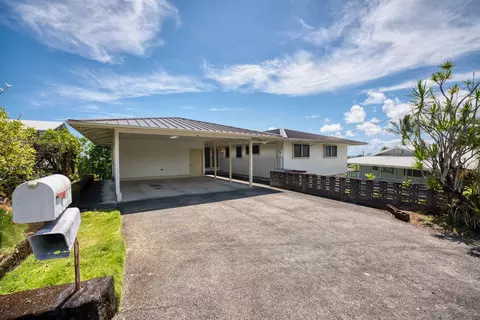 195 Lahaina St, Hilo, HI 96720