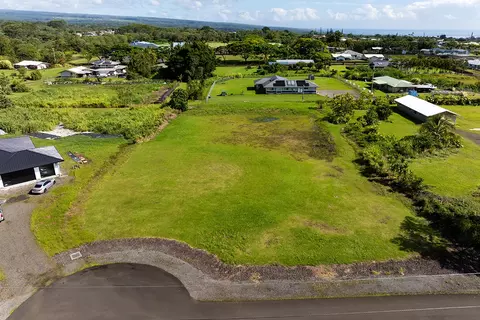 3734 Uka Pl, Hilo, HI 96720