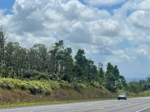 daniel k inouye hwy LOT YW-1, Hilo, HI 96720