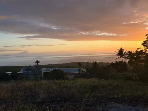 83-5673 Kanele St, Captain Cook, HI 96704