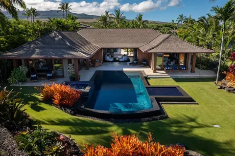 72-148 Lipoa Pl, Kailua Kona, HI 96740