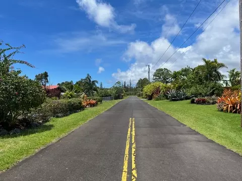 Puulena St, Pahoa, HI 96778