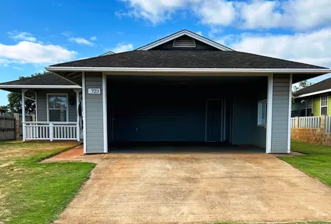 723 Laulea St, Eleele, HI 96705