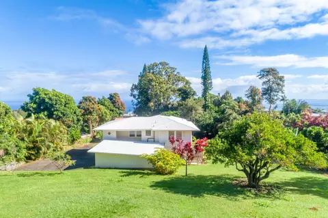 45-3299 Ohia St, Honokaa, HI 96727