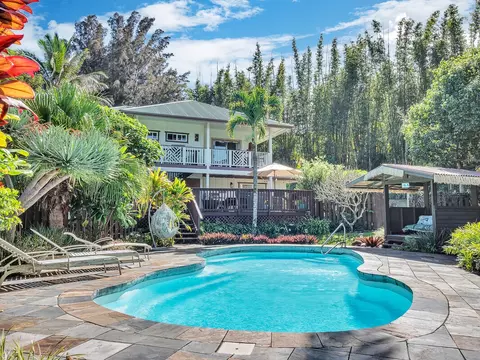 45-389 Lehua St, Honokaa, HI 96727